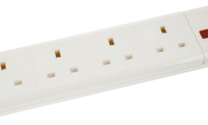 Click 4 Gang Trailing Socket 13A – White